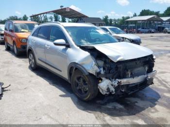  Salvage Kia Niro