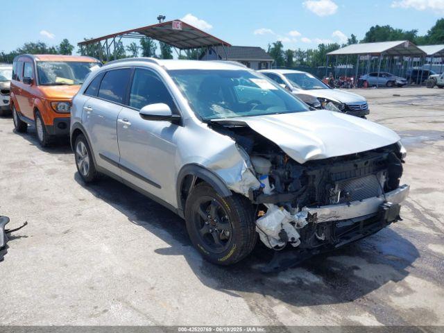  Salvage Kia Niro