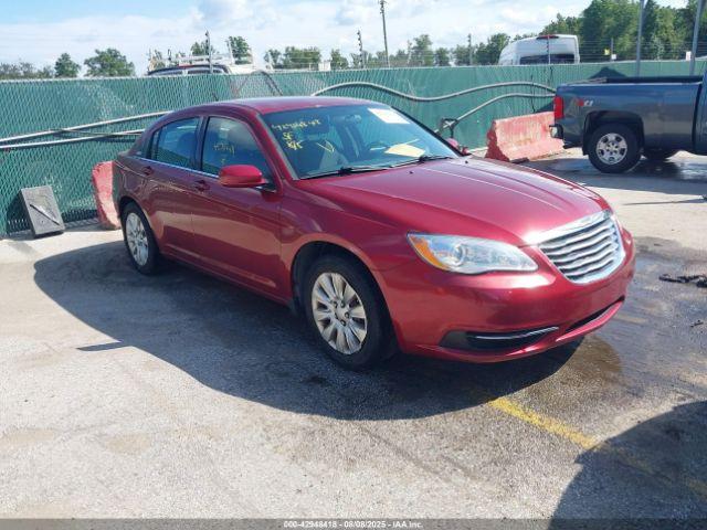  Salvage Chrysler 200