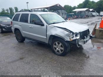  Salvage Jeep Grand Cherokee