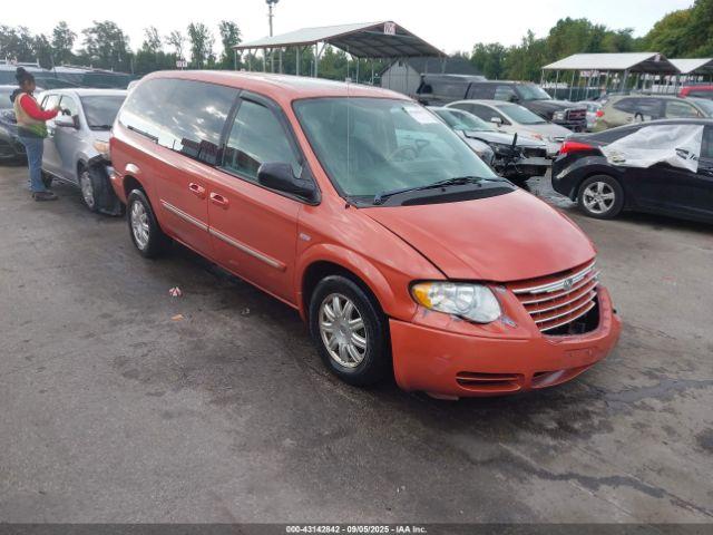  Salvage Chrysler Town & Country