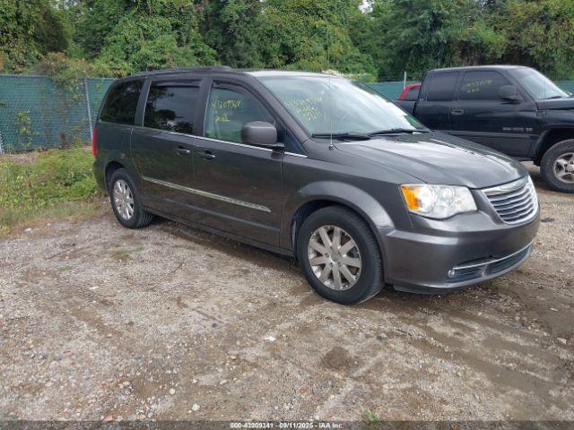  Salvage Chrysler Town & Country