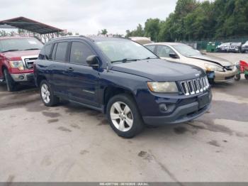  Salvage Jeep Compass