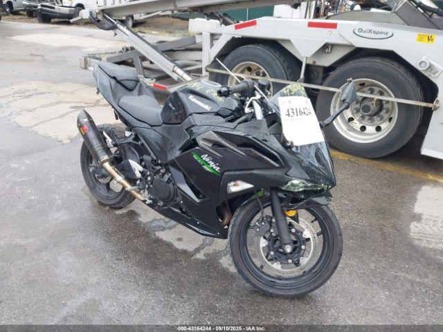  Salvage Kawasaki Ex500