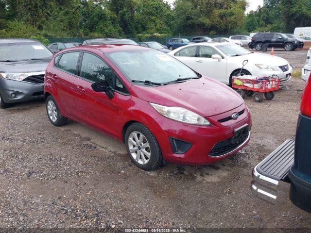  Salvage Ford Fiesta