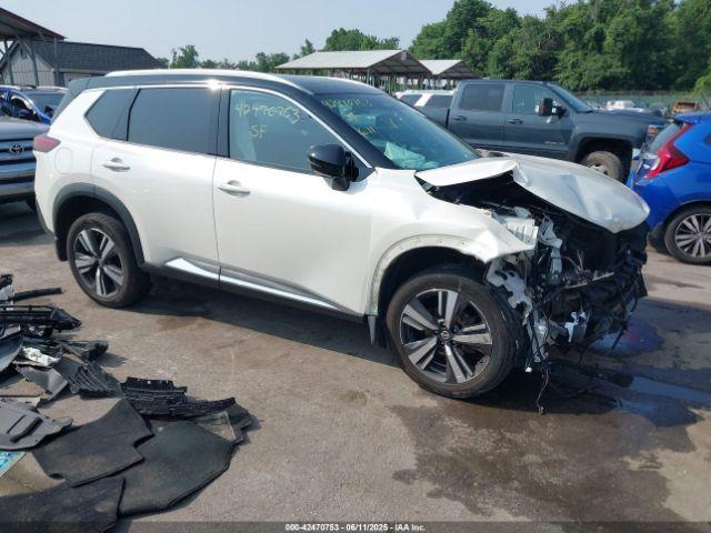  Salvage Nissan Rogue