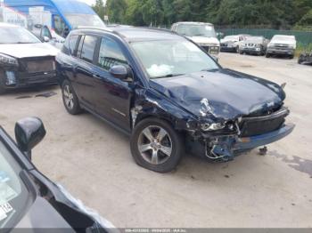  Salvage Jeep Compass