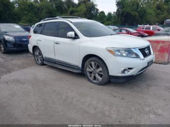  Salvage Nissan Pathfinder
