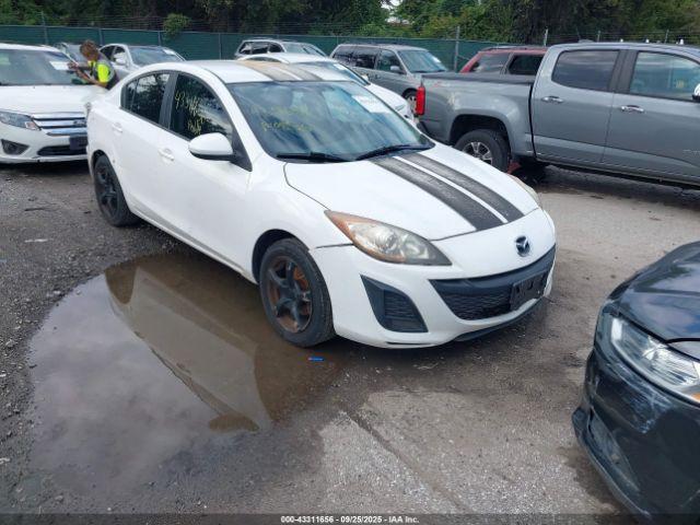  Salvage Mazda Mazda3