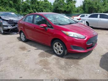  Salvage Ford Fiesta