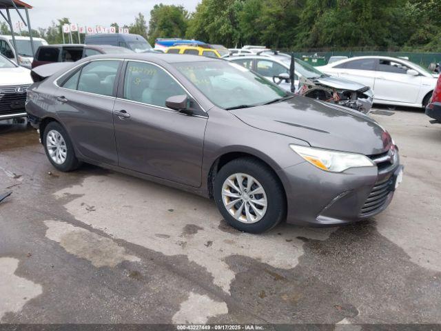  Salvage Toyota Camry