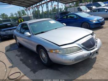  Salvage Lincoln Mark VIII