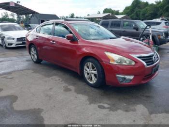  Salvage Nissan Altima