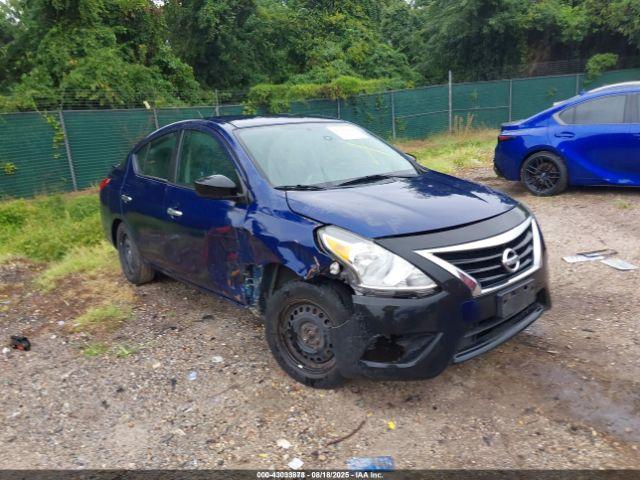  Salvage Nissan Versa