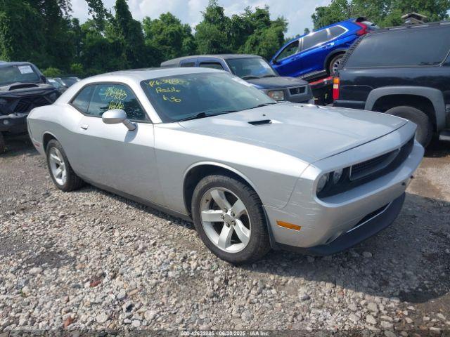  Salvage Dodge Challenger