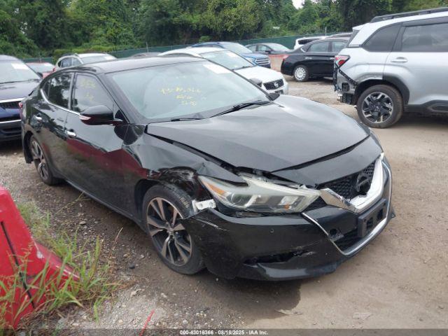  Salvage Nissan Maxima