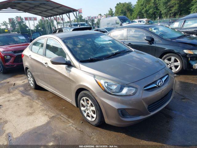  Salvage Hyundai ACCENT