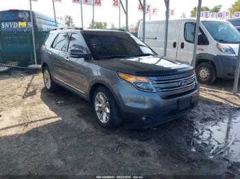  Salvage Ford Explorer