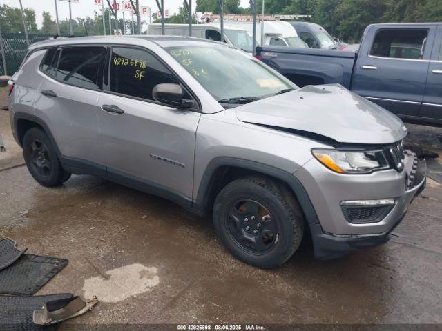  Salvage Jeep Compass