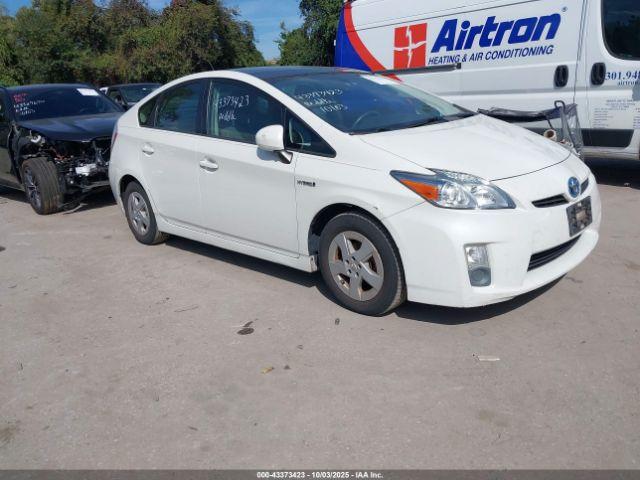  Salvage Toyota Prius