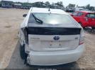 Toyota Prius Two Image 16