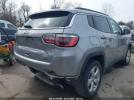Jeep Compass Latitude 4x4 Image 18