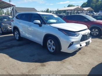  Salvage Toyota Highlander