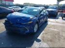 Toyota Camry Le Image 4