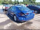 Toyota Camry Le Image 2