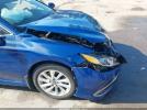 Toyota Camry Le Image 13