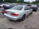 Toyota Camry Le Image 3