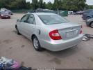 Toyota Camry Le V6 Image 8