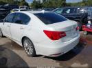 Acura RLX Image 14