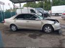 Toyota Camry Le V6 Image 4