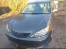 Toyota Camry Le Image 7