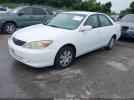 Toyota Camry Le Image 6