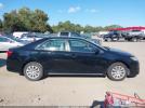 Toyota Camry Le Image 13