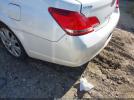 Toyota Avalon Xls Image 16