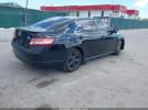 Toyota Camry Se Image 12