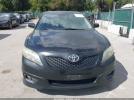 Toyota Camry Se Image 7