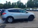 Toyota RAV4 Le Image 16
