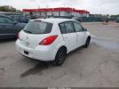 Nissan Versa 1.8s Image 7