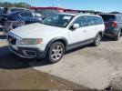 Volvo XC70 3.2 Image 2