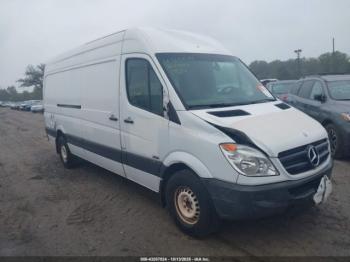  Salvage Mercedes-Benz Sprinter 2500