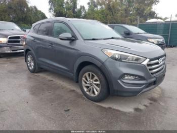  Salvage Hyundai TUCSON