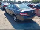 Toyota Camry Le Image 4