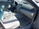 Toyota Camry Le Image 5