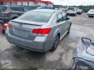 Subaru Legacy 2.5i Image 10