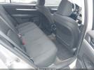 Subaru Legacy 2.5i Image 6