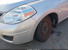 Nissan Versa 1.8s Image 12